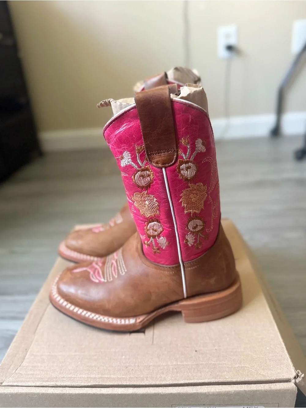 Tony Hawk Brown & Pink Embroidered Kids Western Boots